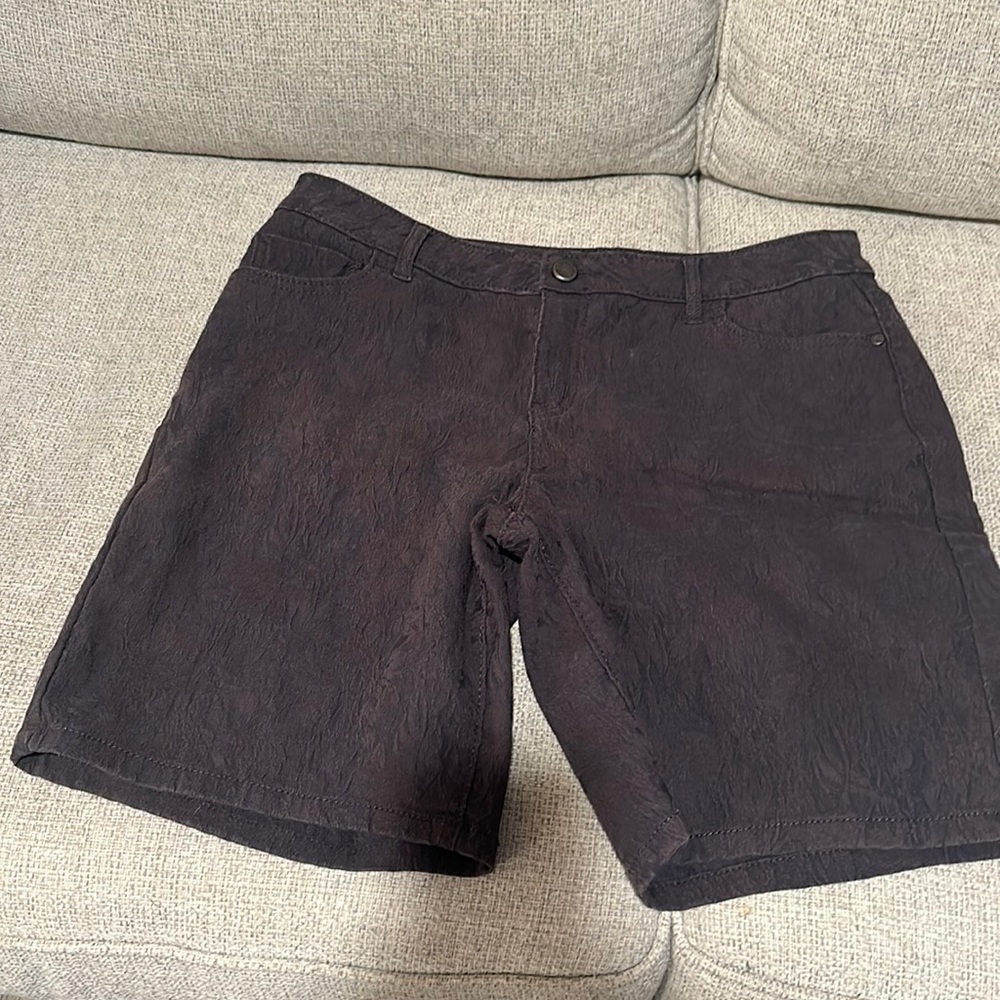 Vera wang shorts.